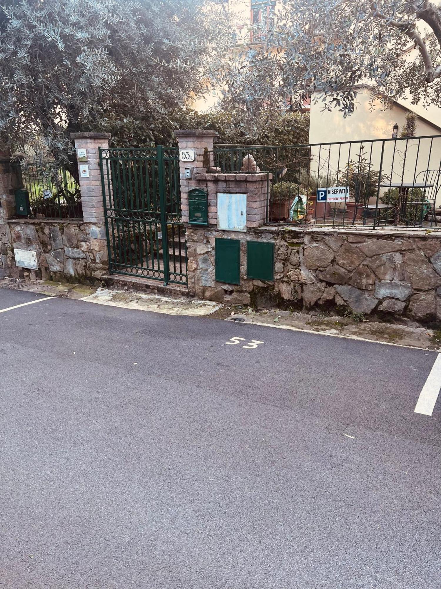 La Serra Sognante, Un Rifugio Incantevole Tra Natura E Relax Florença Exterior foto
